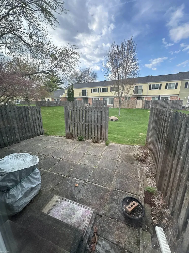 37398 Charter Oaks Boulevard Clinton Charter Township MI 48036