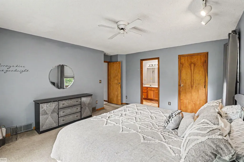8978 Hidden Lake Drive Deerfield Township MI 48855