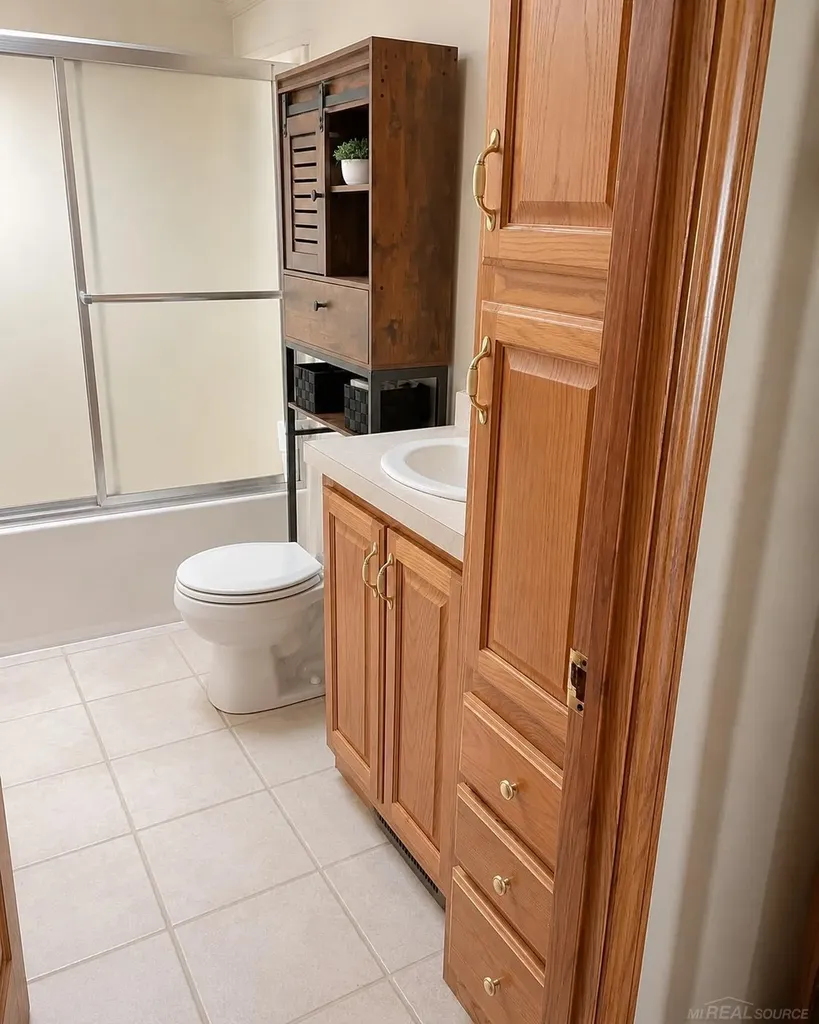 6524 N 96th Avenue Pentwater Township MI 49420