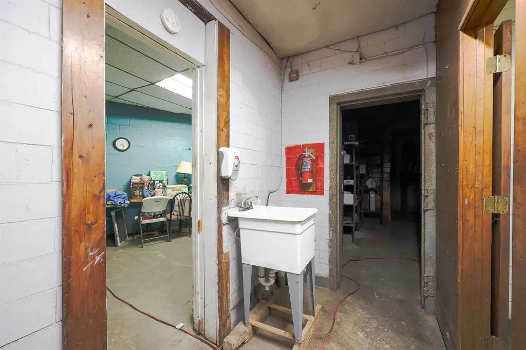 175 S Campbell Street Detroit City MI 48209