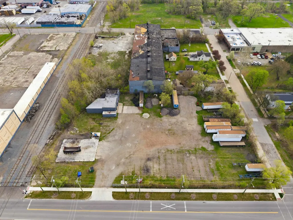 175 S Campbell Street Detroit City MI 48209