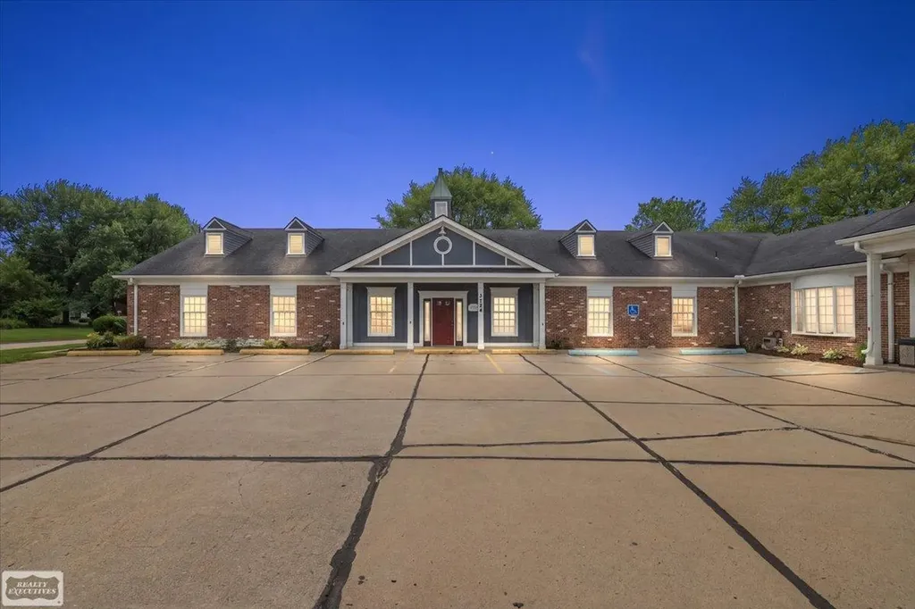 37244 S Groesbeck Highway Clinton Charter Township MI 48036