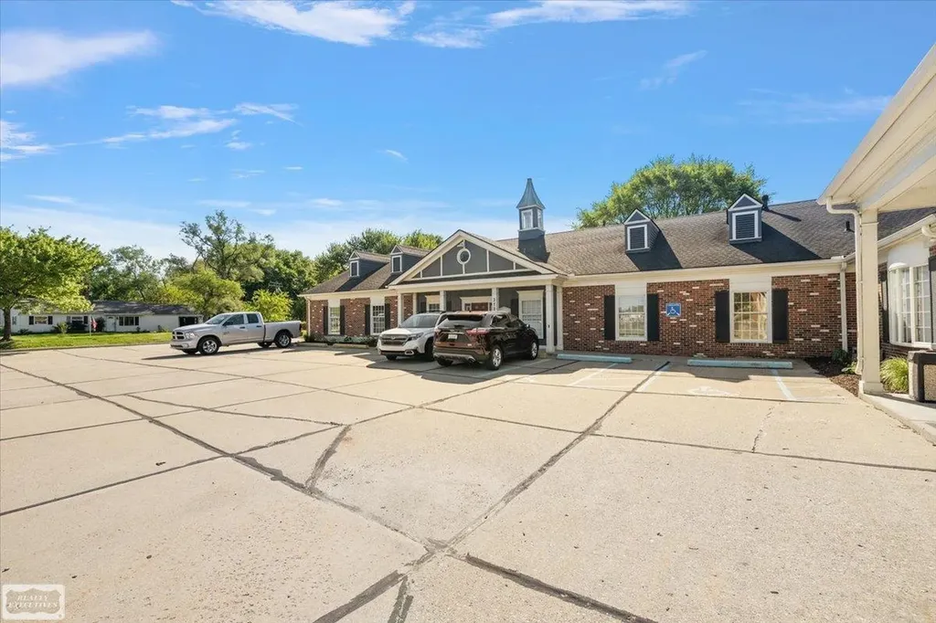 37244 S Groesbeck Highway Clinton Charter Township MI 48036