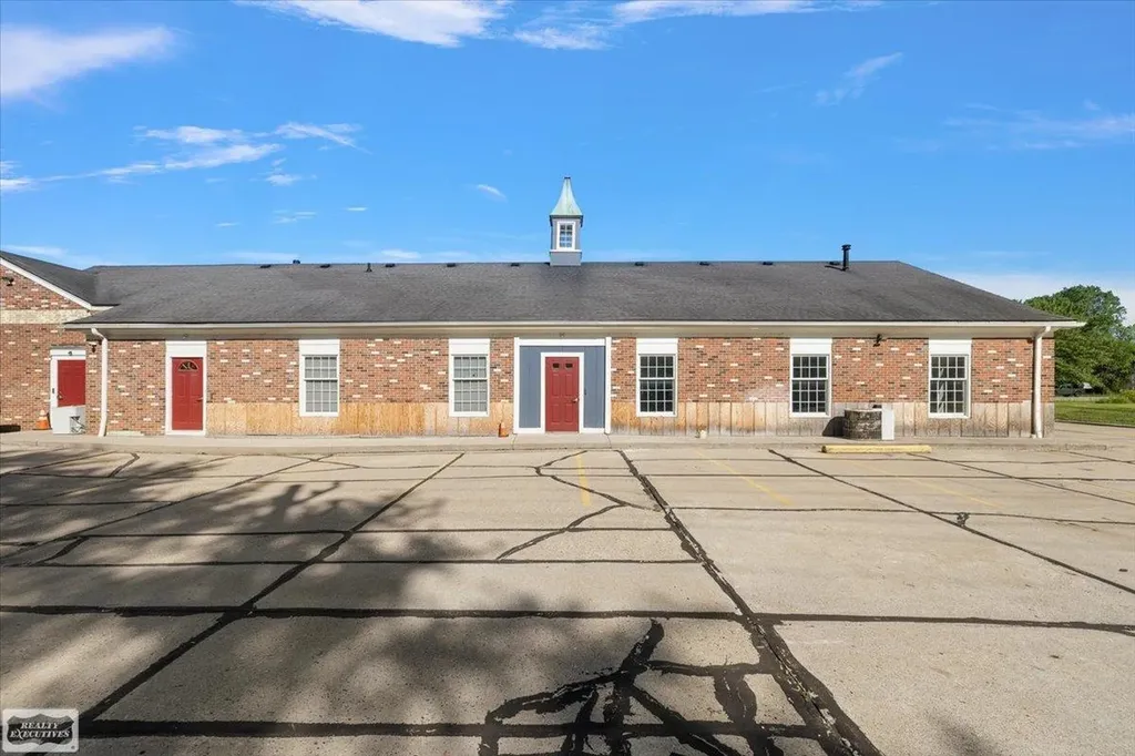 37244 S Groesbeck Highway Clinton Charter Township MI 48036