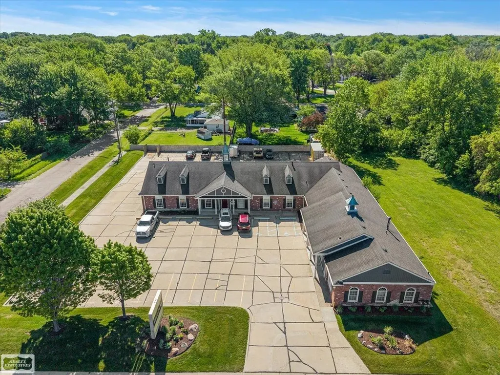 37244 S Groesbeck Highway Clinton Charter Township MI 48036