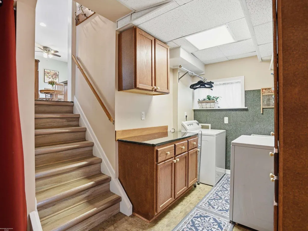 22445 Lange Street St. Clair Shores City MI 48080