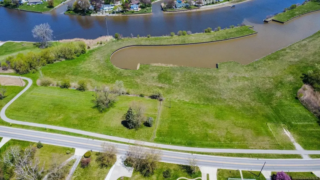 V/l Lot 5 Water Street Port Huron Charter Township MI 48060