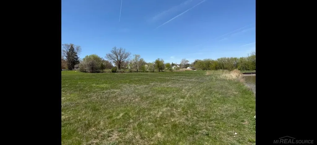 V/l Lot 4 Water Street Port Huron Charter Township MI 48060