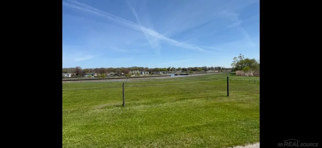 V/l Lot 6 Water Street Port Huron Charter Township MI 48060