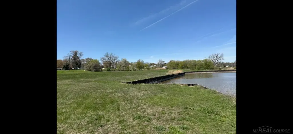 V/l Lot 6 Water Street Port Huron Charter Township MI 48060