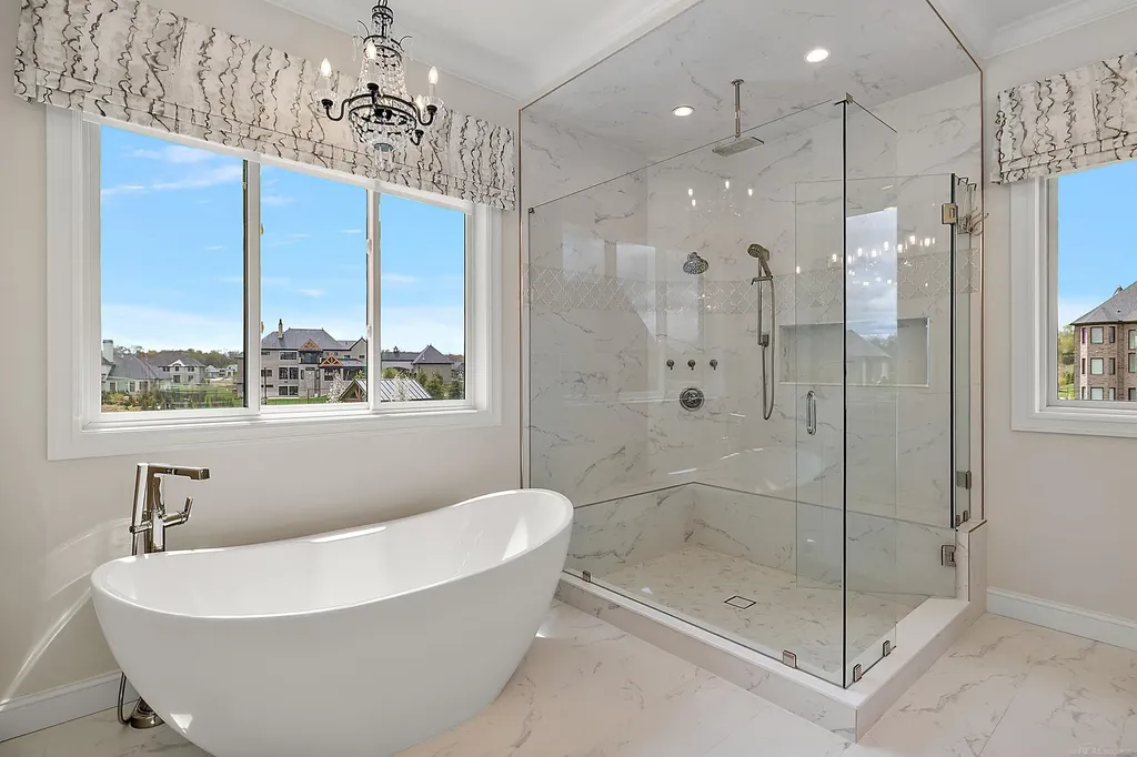 61573 Cotswold Drive Washington Township MI 48094