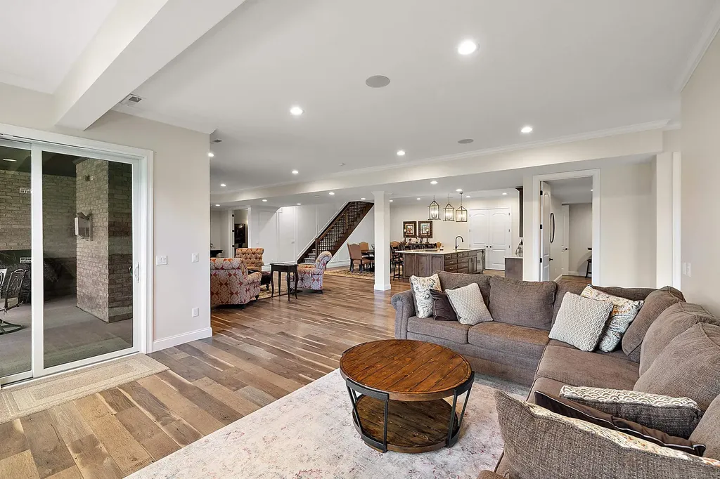 61573 Cotswold Drive Washington Township MI 48094
