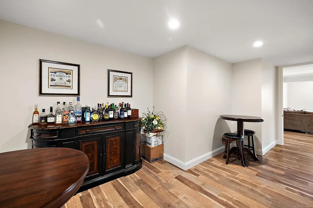 61573 Cotswold Drive Washington Township MI 48094
