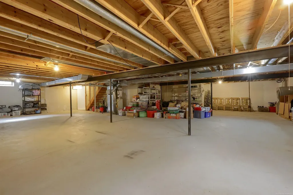 38895 Ridgeview Circle Clinton Charter Township MI 48036