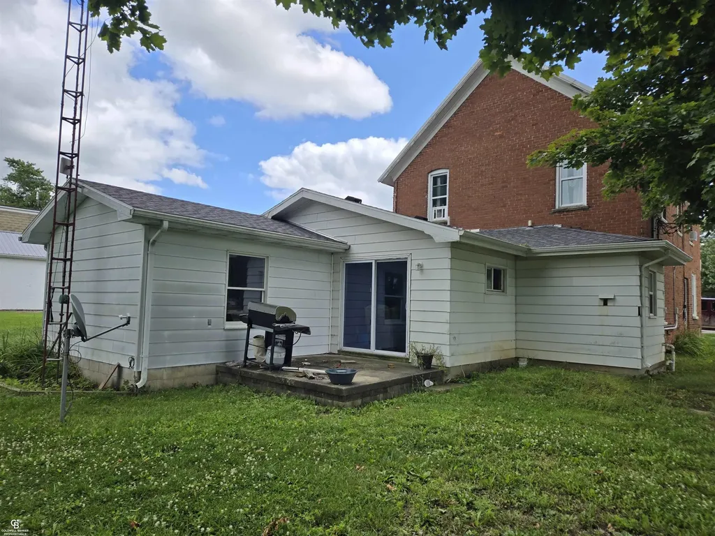 1296 Main Street Speaker Township MI 48454