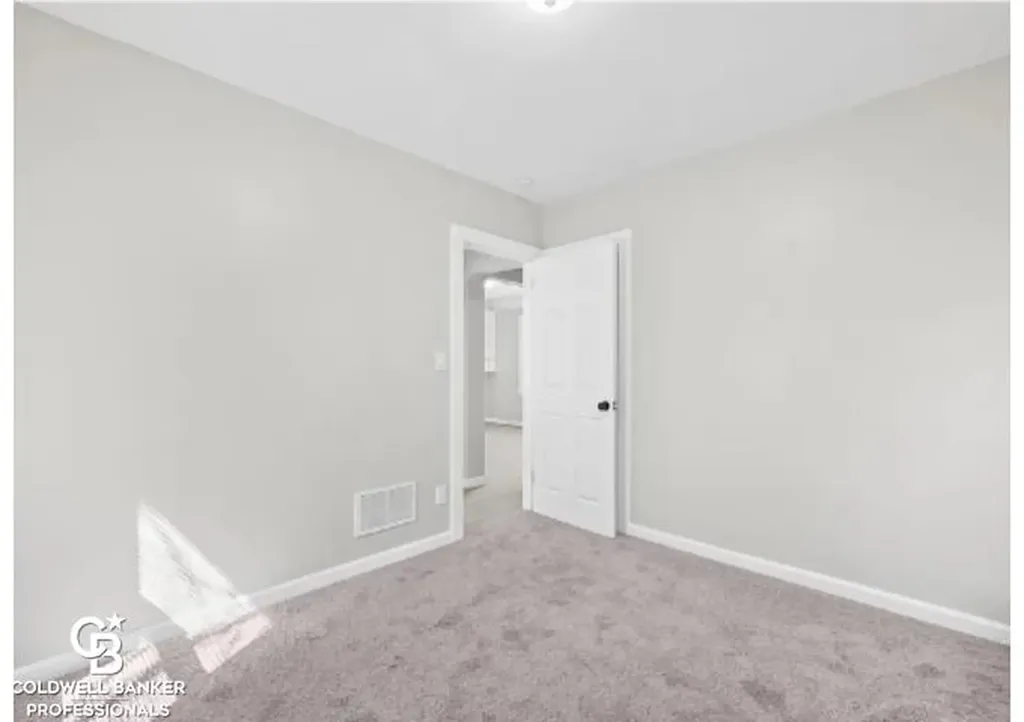 15740 Hartwell Street Detroit City MI 48227