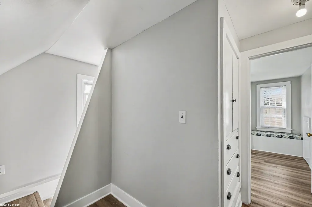 37810 Lanse Creuse Street Harrison Charter Township MI 48045