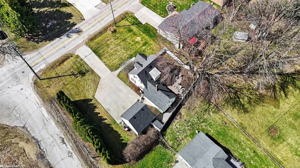 37810 Lanse Creuse Street Harrison Charter Township MI 48045