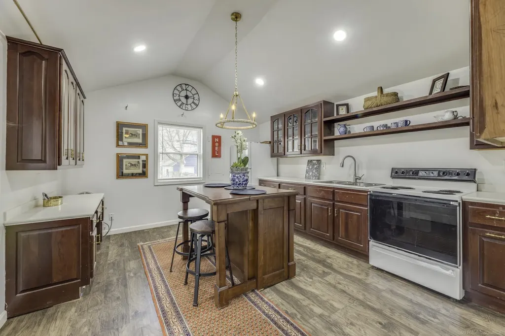 7173 Lake Street Lexington Village MI 48450