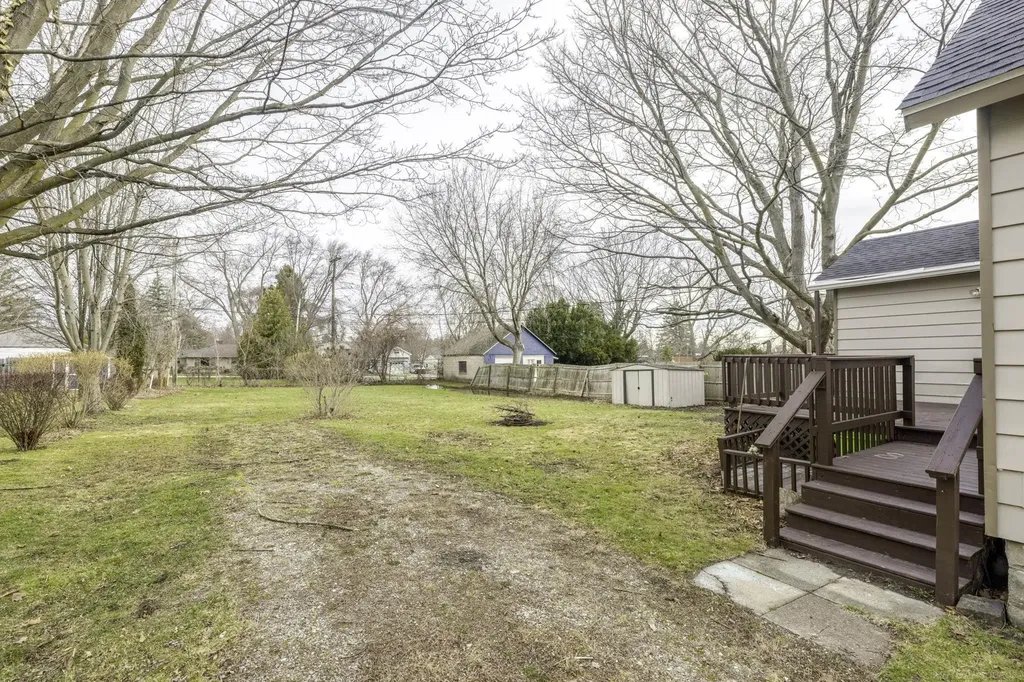 7173 Lake Street Lexington Village MI 48450