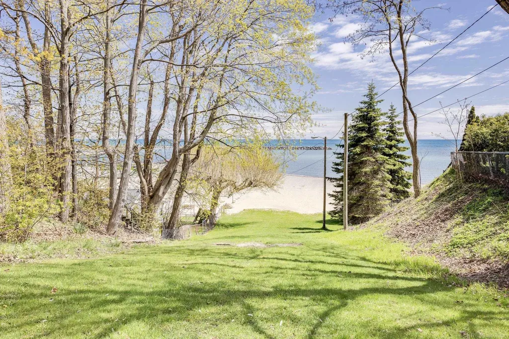7173 Lake Street Lexington Village MI 48450