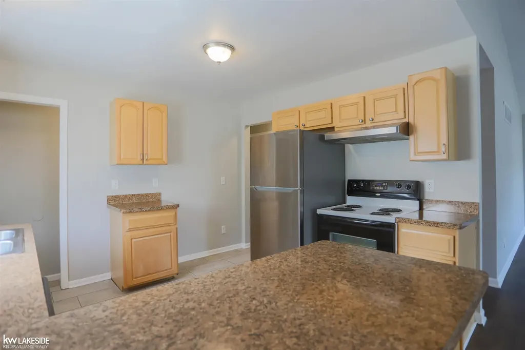 20432 Nicke Street Clinton Charter Township MI 48035