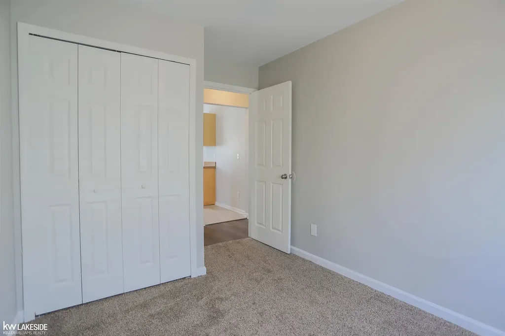 20432 Nicke Street Clinton Charter Township MI 48035