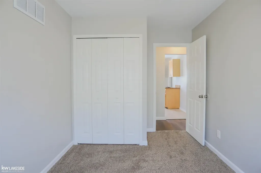 20432 Nicke Street Clinton Charter Township MI 48035