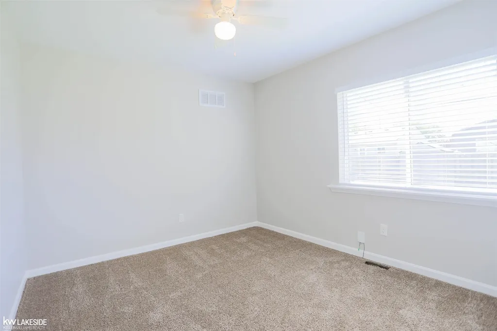 20432 Nicke Street Clinton Charter Township MI 48035