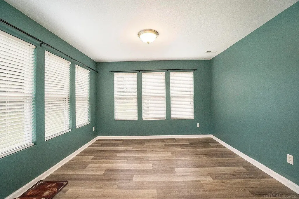 6231 Stable Glen Court Texas Charter Township MI 49009