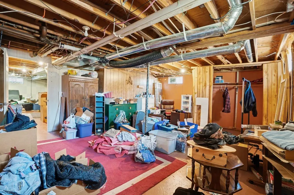 1592 Oakwood Drive Sage Township MI 48624