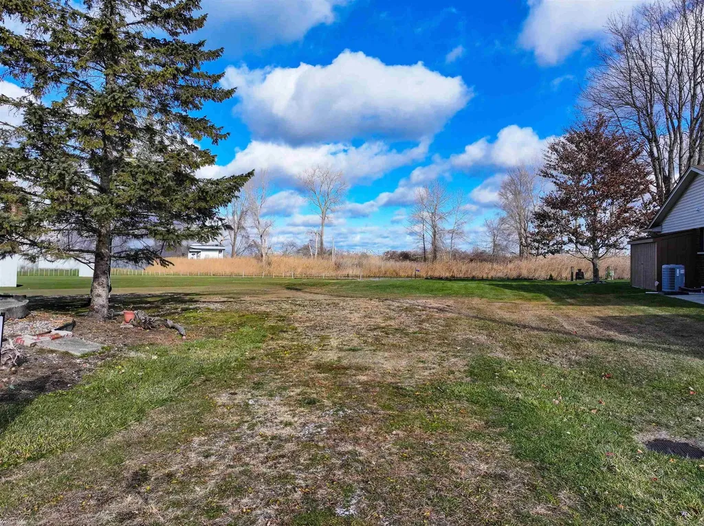 7294 Flamingo Street Clay Township MI 48001