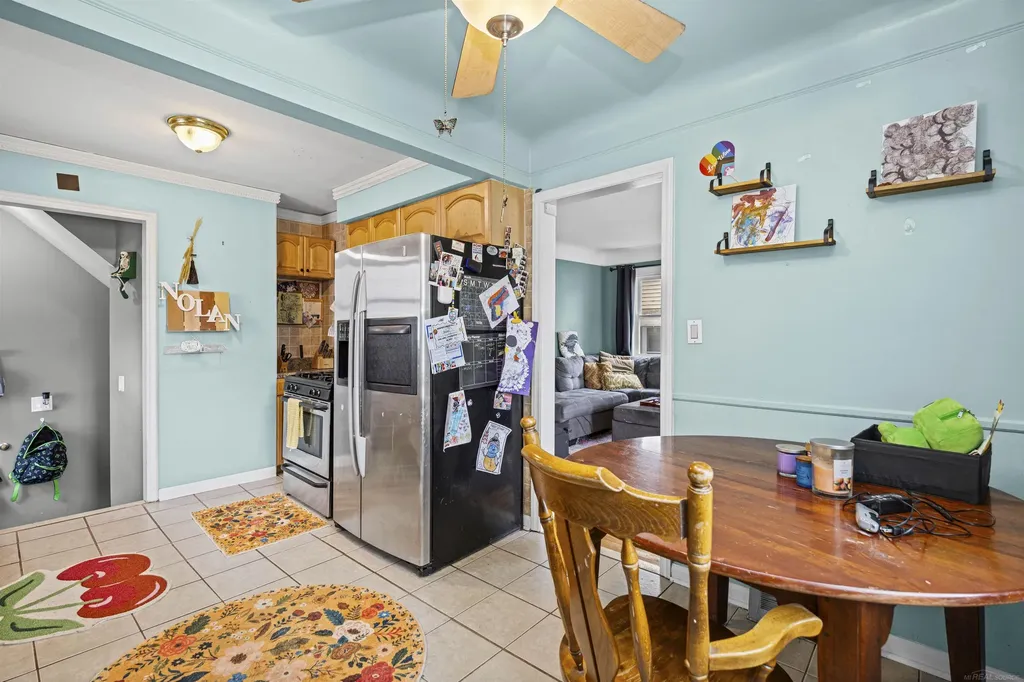 2980 Greenfield Road Berkley City MI 48072