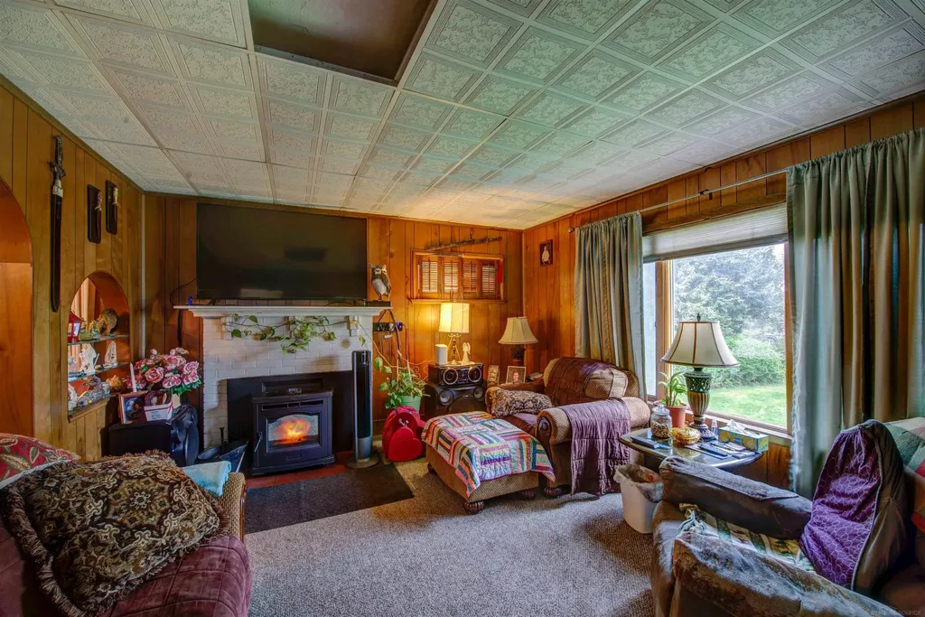 234 N Howard Avenue Croswell City MI 48022