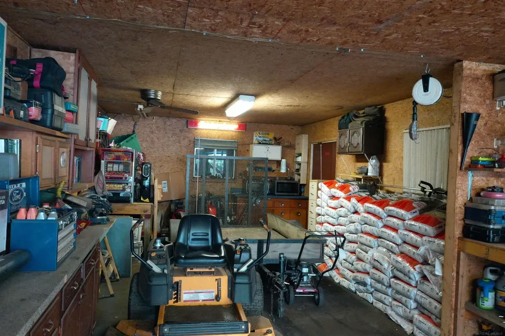 234 N Howard Avenue Croswell City MI 48022