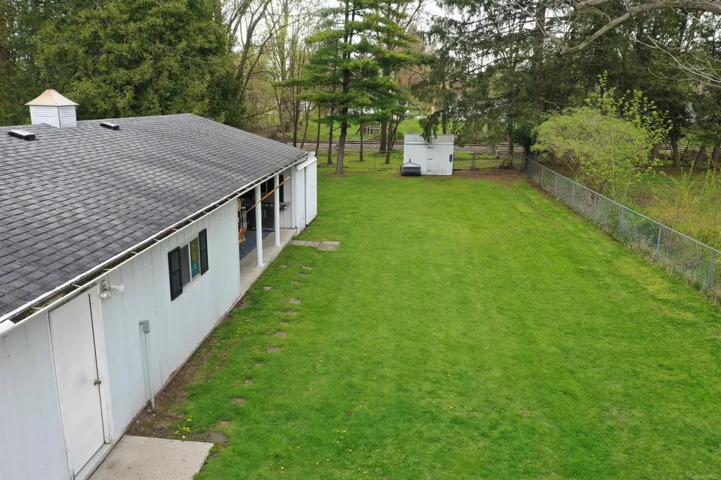 234 N Howard Avenue Croswell City MI 48022