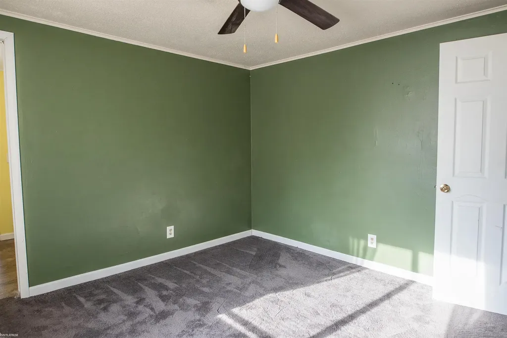 2213 Minnie Street Port Huron City MI 48060