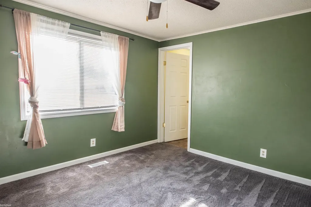 2213 Minnie Street Port Huron City MI 48060