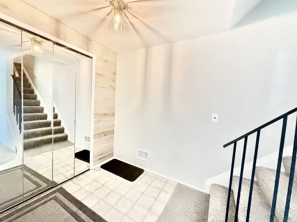 8216 Karam Boulevard Warren City MI 48093