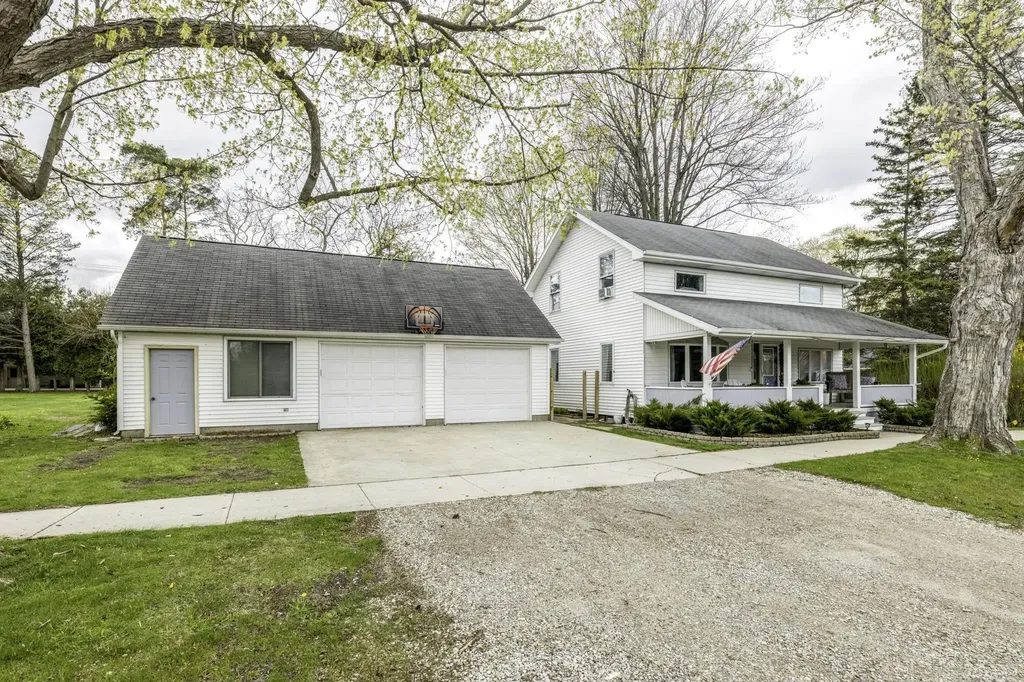 5522 Union Street Lexington Village MI 48450