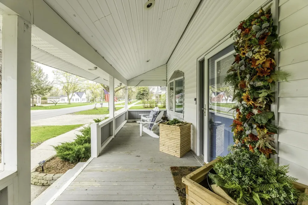 5522 Union Street Lexington Village MI 48450