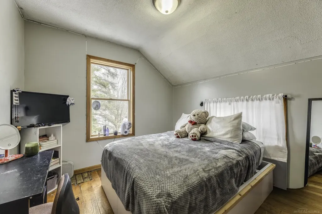 5522 Union Street Lexington Village MI 48450