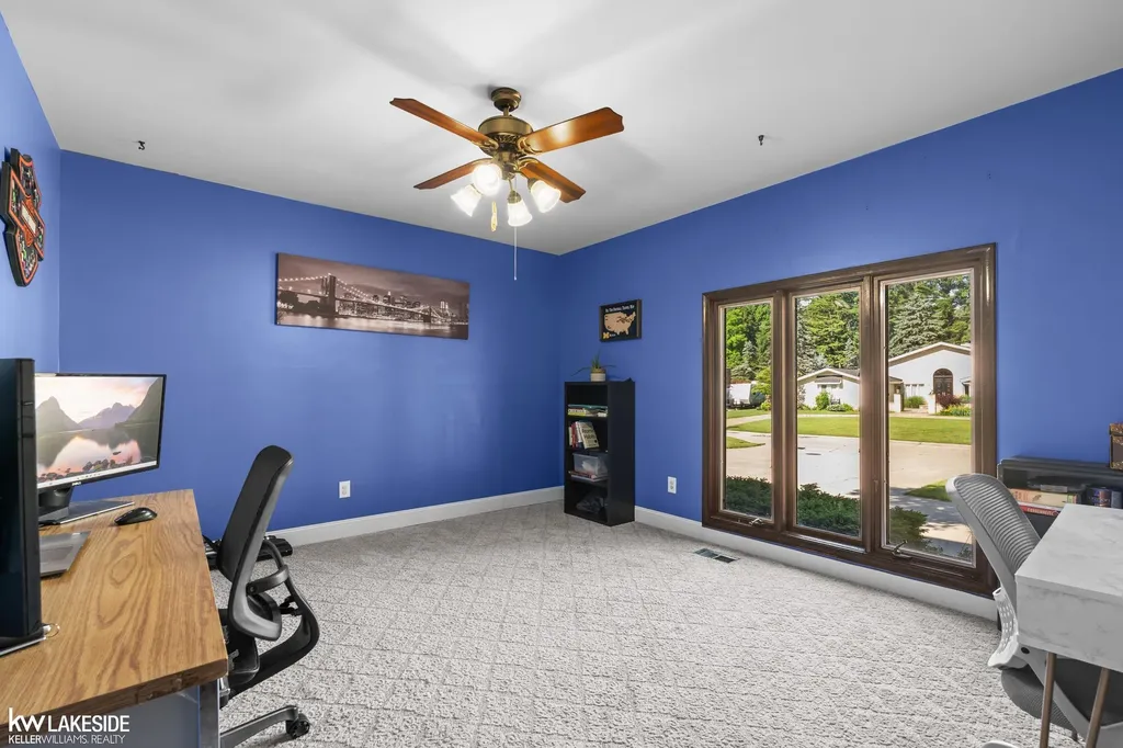 37900 Saddle Lane Clinton Charter Township MI 48036