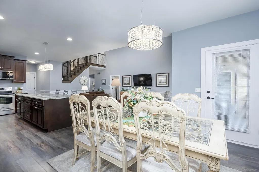 30028 Danvers Drive Chesterfield Township MI 48051