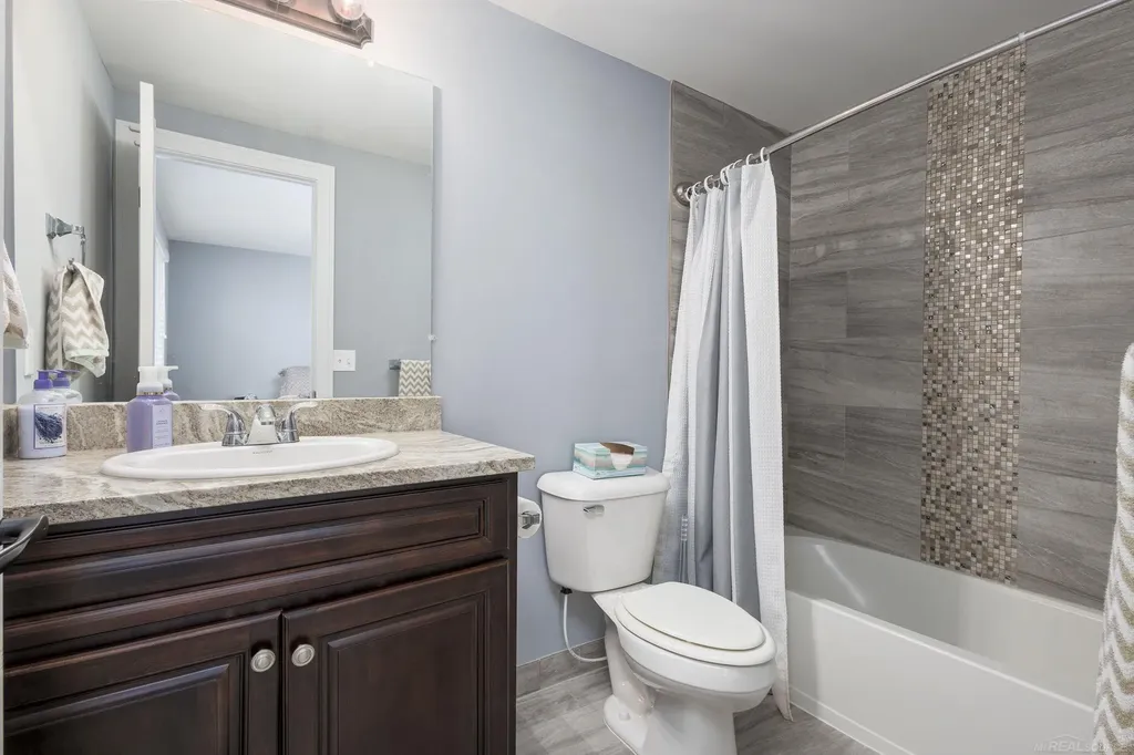 30028 Danvers Drive Chesterfield Township MI 48051