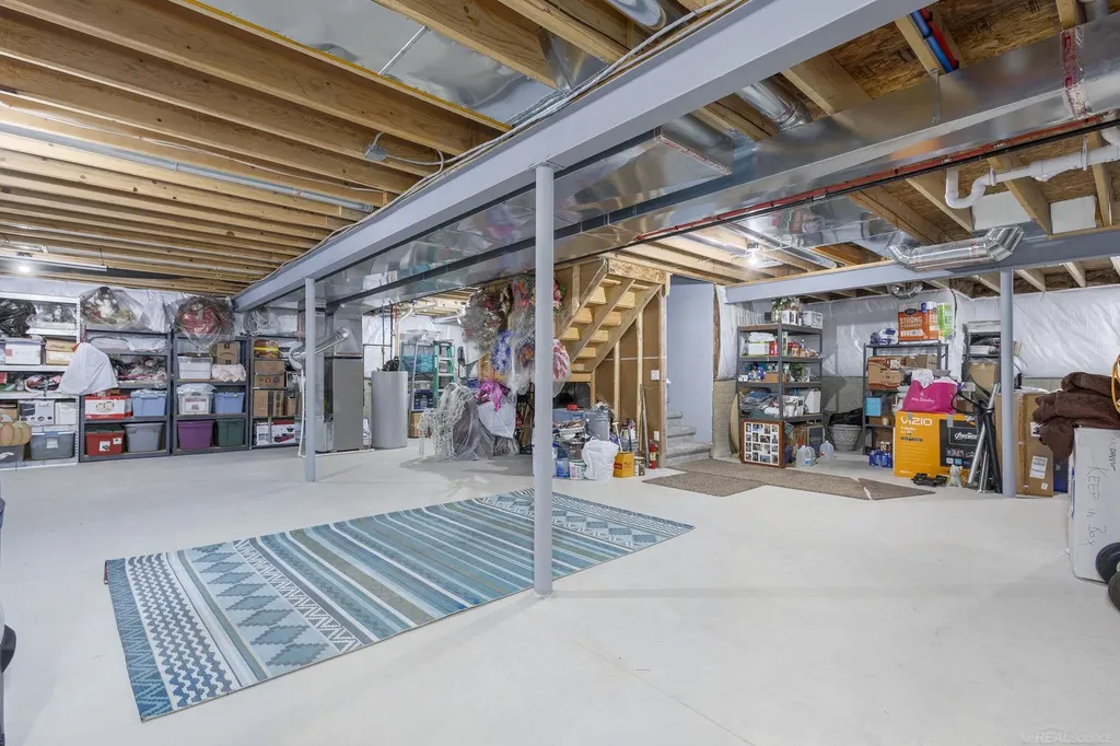 30028 Danvers Drive Chesterfield Township MI 48051