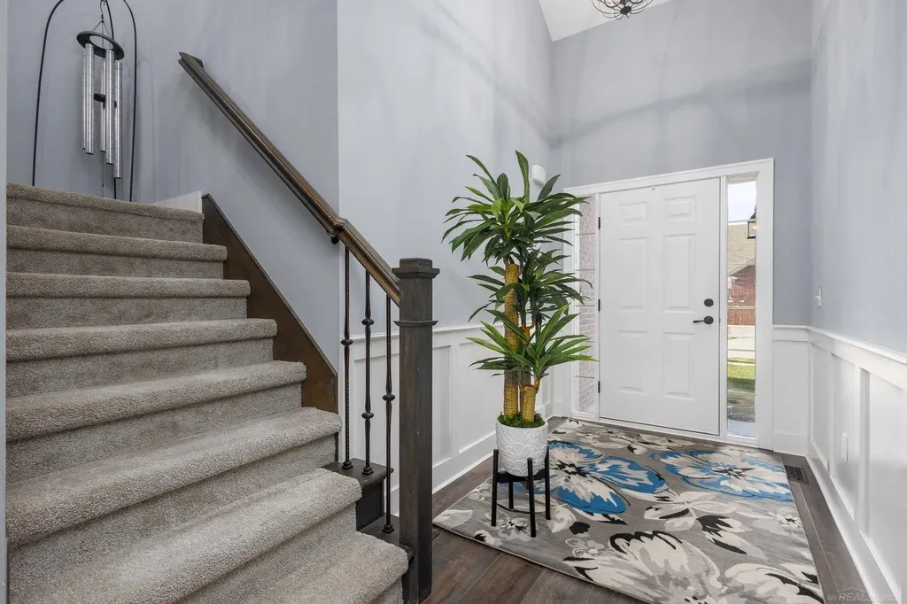 30028 Danvers Drive Chesterfield Township MI 48051