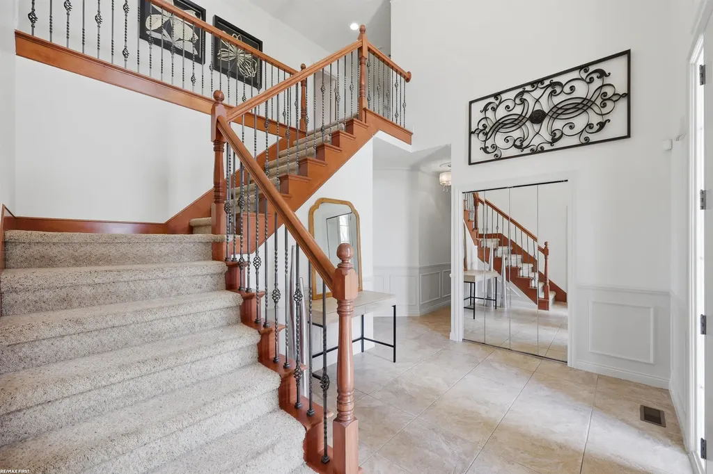 16465 Bishopsgate Drive Macomb Township MI 48044
