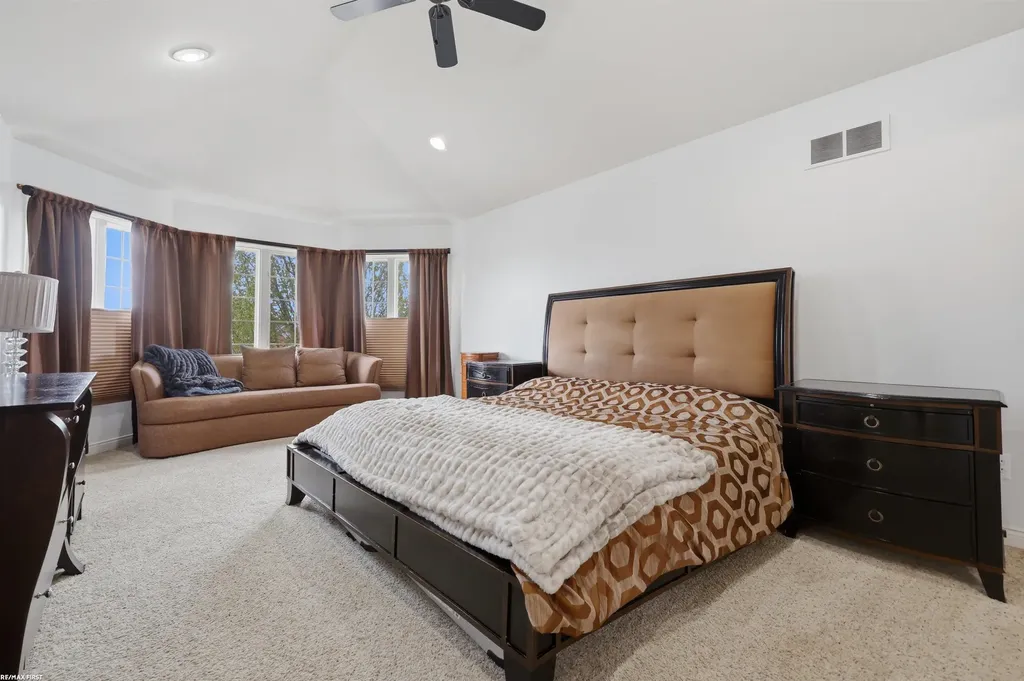 16465 Bishopsgate Drive Macomb Township MI 48044