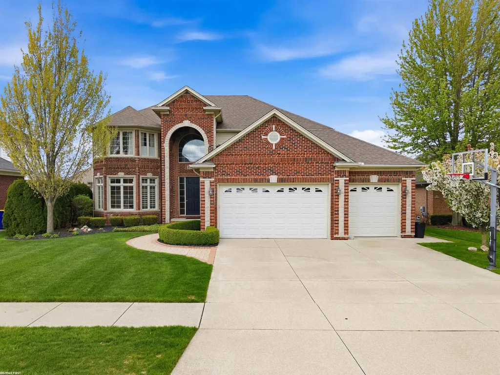 16465 Bishopsgate Drive Macomb Township MI 48044